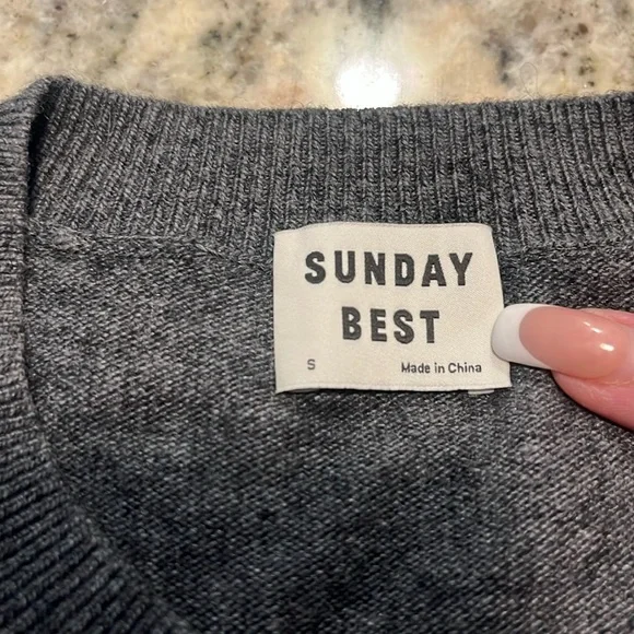 NWOT Artizia Sunday Best Abby Crewneck Wool Sweater Grey w/ Cherry detail Sz S - Picture 3 of 9